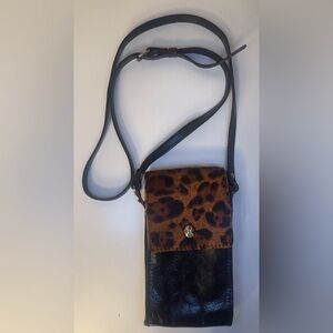 Patricia Nash Rivalta leather crossbody phone bag